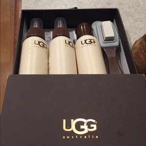 UGG Men’s slippers